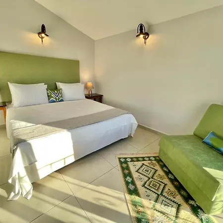 Paradise Villas Вилла *